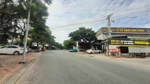 BÁN NHANH ĐẤT VÀ NHÀ CẤP 4 ĐINH HÒA – VỊ TRÍ VÀNG GẦN MỸ PHƯỚC TÂN VẠN!