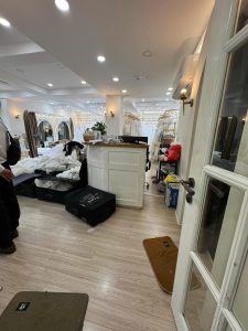 TÒA NHÀ LÔ GÓC SIÊU TO KHỔNG LỒ TẠI VỊ TRÍ VÀNG TRUNG TÂM QUẬN 7! 🌟