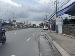 ĐẦU TƯ VÀNG: ĐẤT MẶT TIỀN QL13 ĐỐI DIỆN VẠN PHÚC CITY!